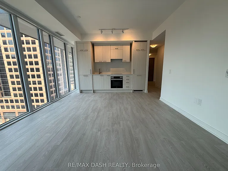 628 Church St #903 — Photo 19