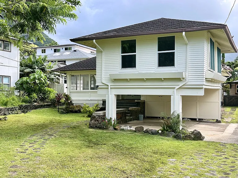 2610 Lowrey Ave — Photo 1