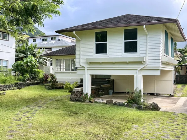 2610 Lowrey Ave, Honolulu, HI 96822