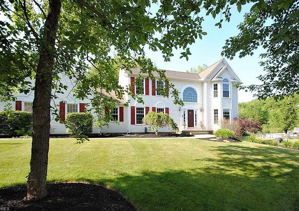 1st image of 965 Whisperwood Ln