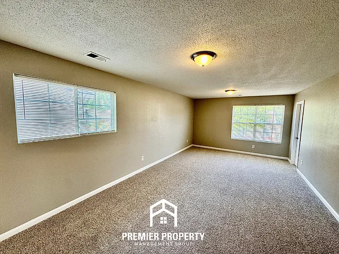 2506 Boxford Ln — Photo 20