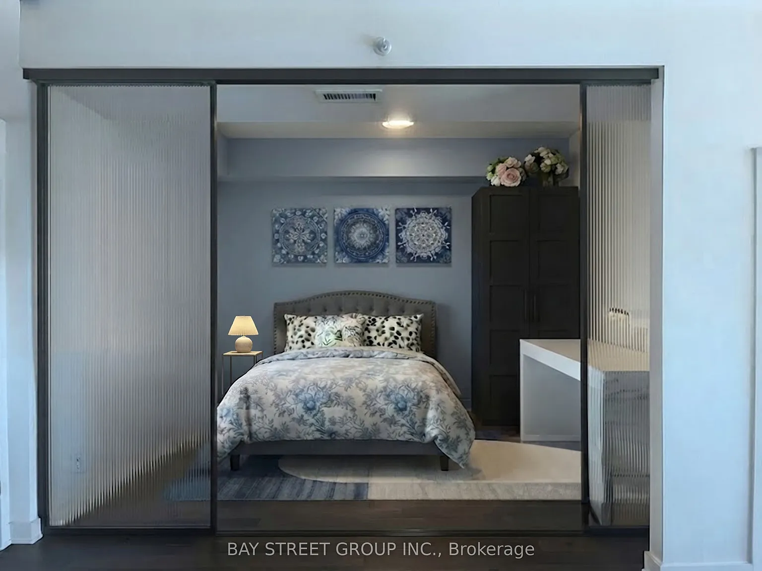 2 bed, $2,580 — Photo 4