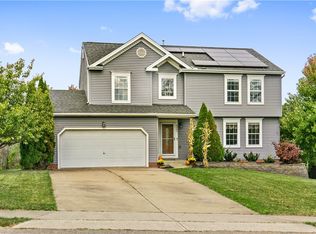 4085 Valleyvue Dr, Gibsonia, PA 15044