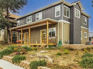 903 Bellview Ave, Ashland, OR 97520