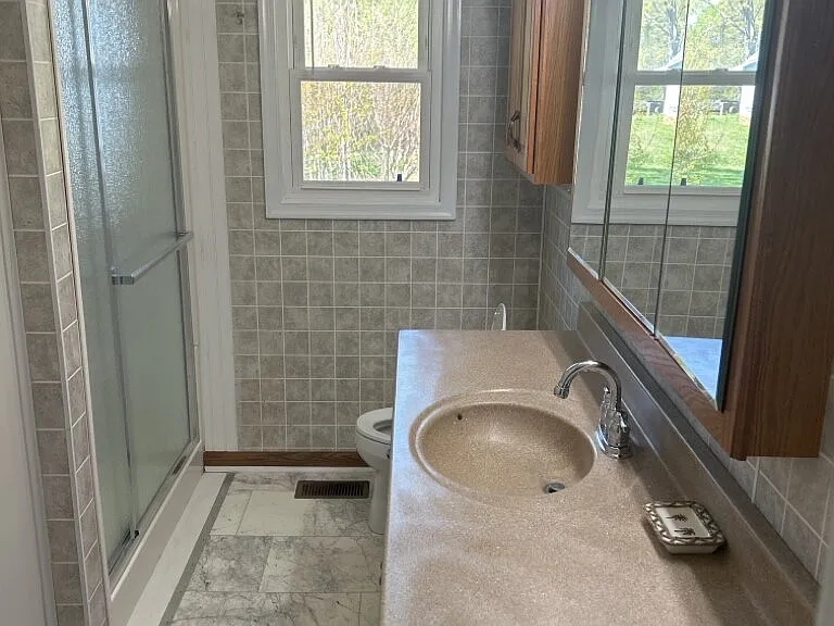 104 Elizabeth Dr — Photo 12