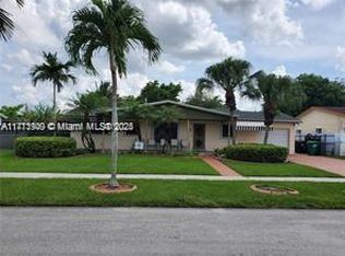 10990 SW 138th St, Miami, FL 33176