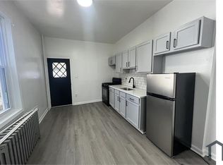 917 Hyatt St, Chester, PA 19013
