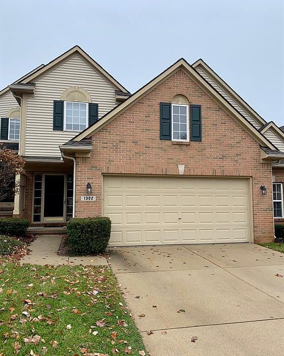 1st image of 1302 Waverly Dr #1