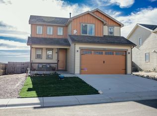 935 Flicker St, Douglas, WY 82633