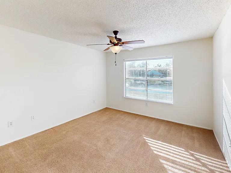 Lakewood Place — Photo 165