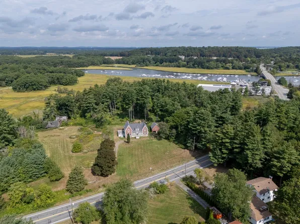 304 High Rd, Newbury, MA 01951