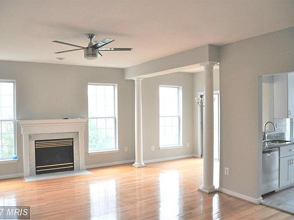 3rd image of 5932 Founders Hill Dr Unit 103