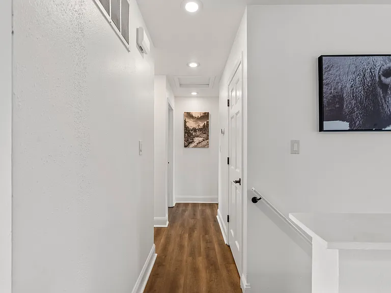 803 Matthews Dr — Photo 27