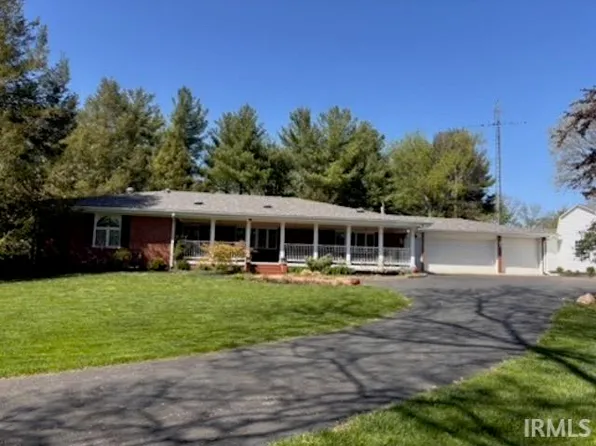 127 N Conwell St, Galveston, IN 46932