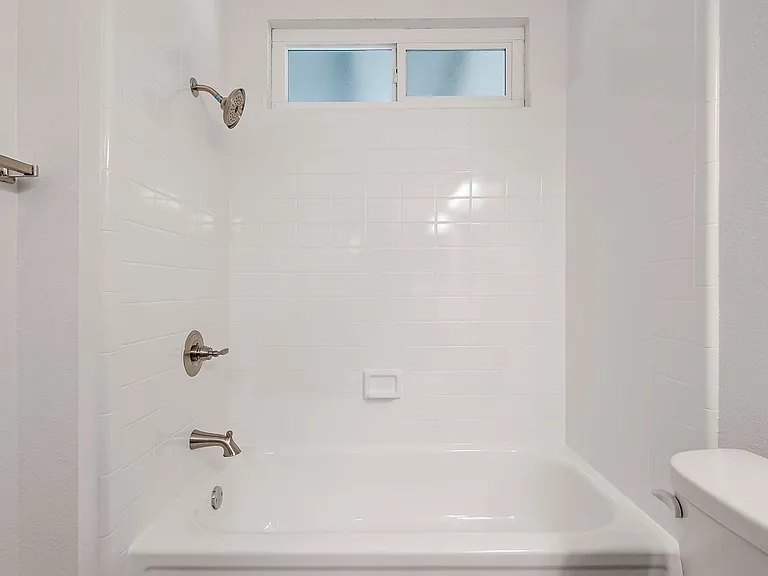 Sheridan Square Apartments — Photo 14