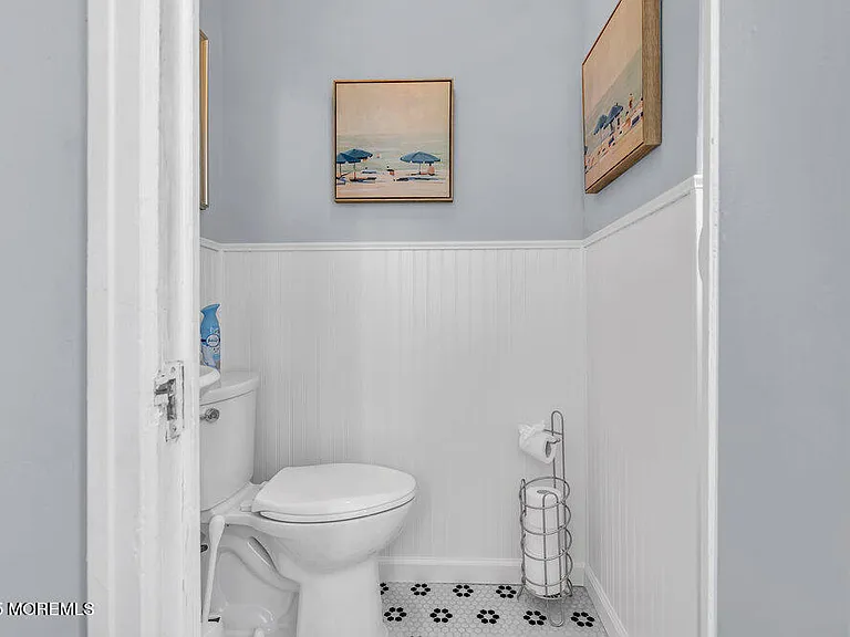 8 Deal Lake Ct — Photo 5