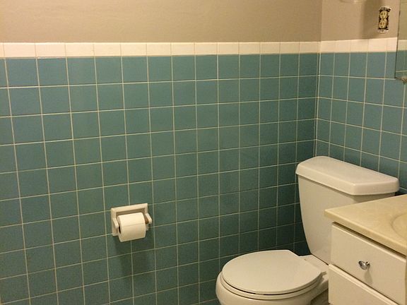 3rd image of 2501 Alvarado Blvd