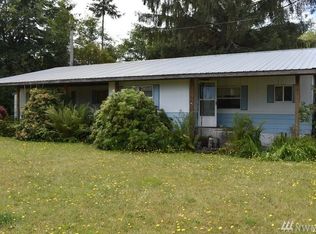 160 Cedar Ave, Forks, WA 98331