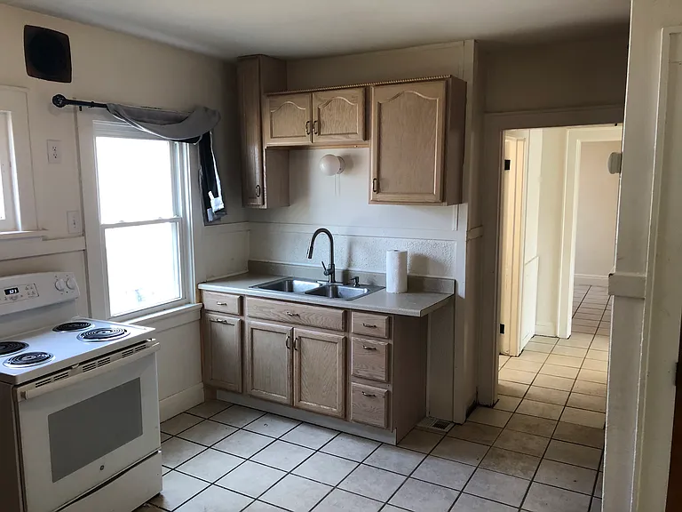 3843 N Vel R Phillips Ave — Photo 20