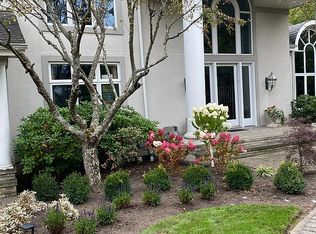 3154 Willow Ln, BEACHWOOD, OH 44122