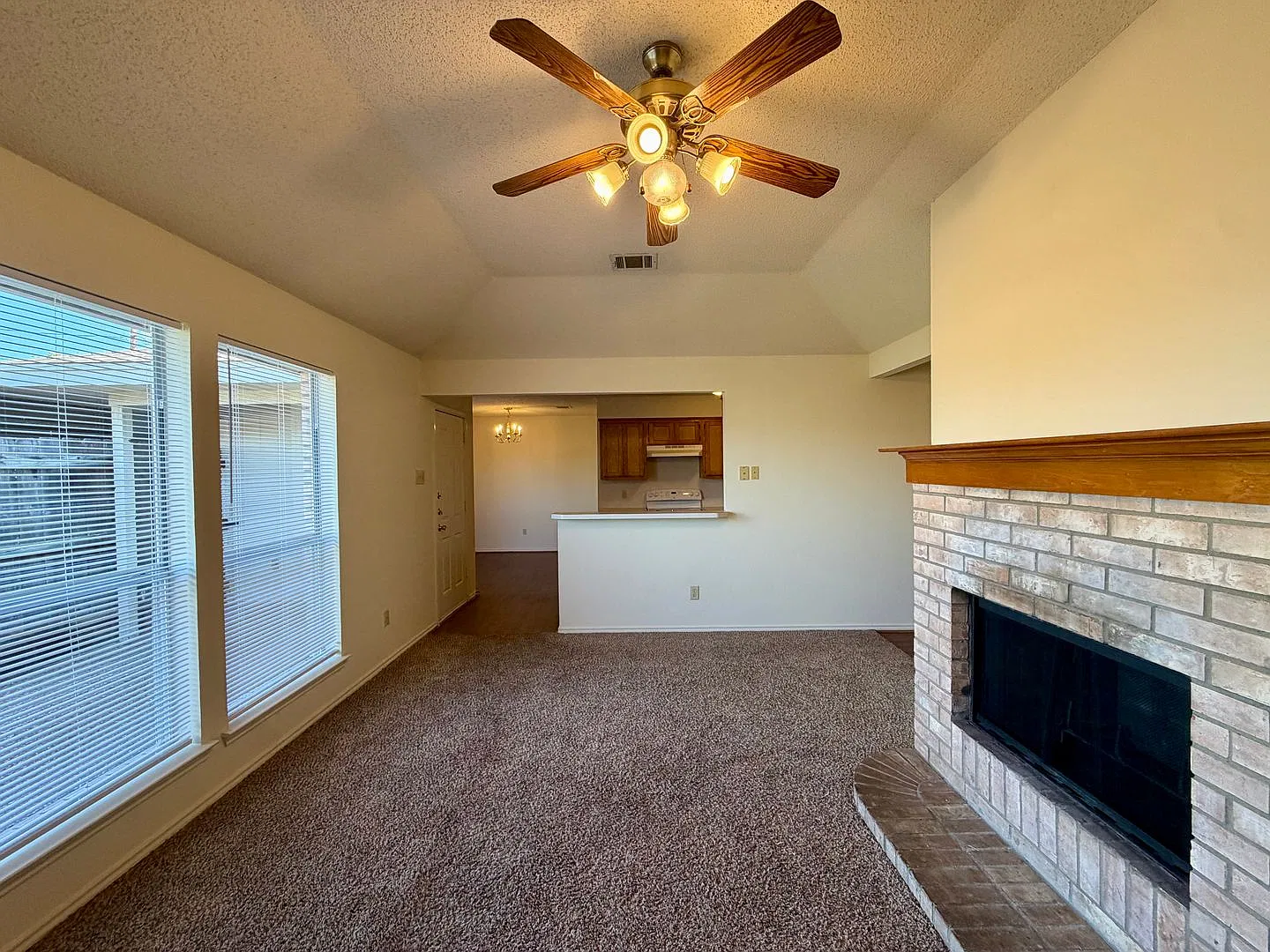 Duplex — Photo 3