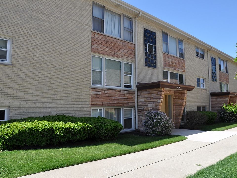 1st image of 6828 N Northwest Hwy APT 5