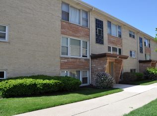 6828 N Northwest Hwy APT 5, Chicago, IL 60631