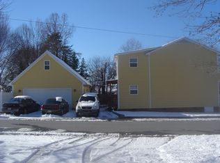 1332 Cushing St, Greensboro, NC 27405