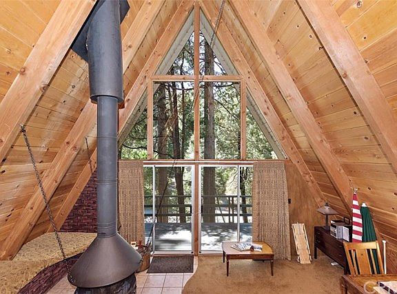 5th image of 28689 Shenandoah Dr