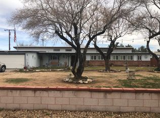 20615 Powhatan Ln, Apple Valley, CA 92308