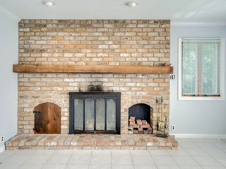 2110 Boudreau Dr — Photo 22