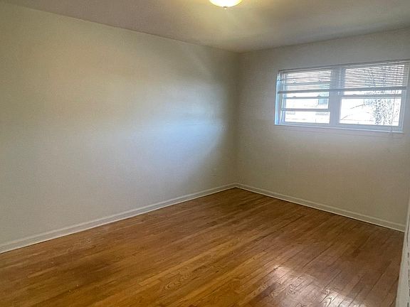 2nd image of 704 Hollywood Ave Floor 2