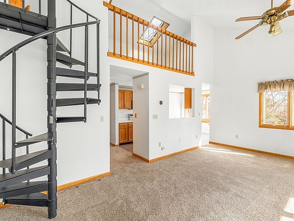 5th image of 29 Cork Cir #F