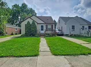 26165 Powers Ave, Dearborn Heights, MI 48125