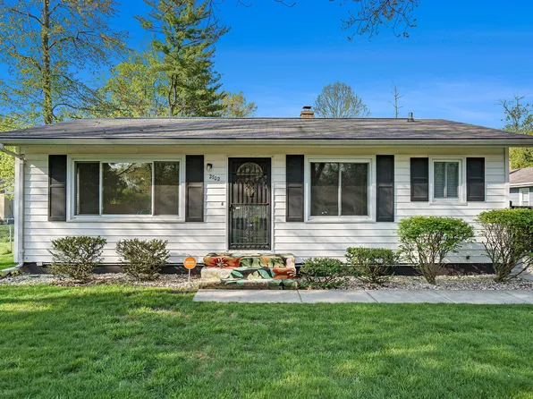 2702 Ashton Ave, Kalamazoo, MI 49004