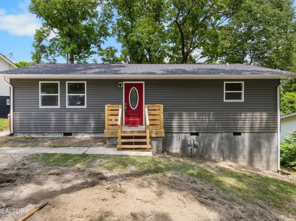 410 Hemlock St W, La Follette, TN 37766