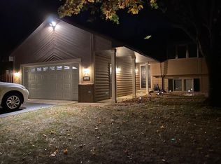 15209 Chicago Ave S, Burnsville, MN 55306