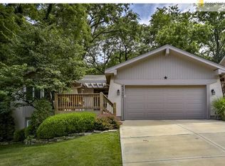6317 W 52nd St, Mission, KS 66202
