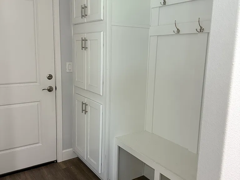 520 Orchard St — Photo 3