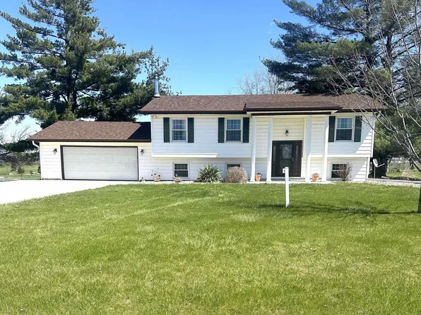 11632 Bladensburg Rd, Ottumwa, IA 52501