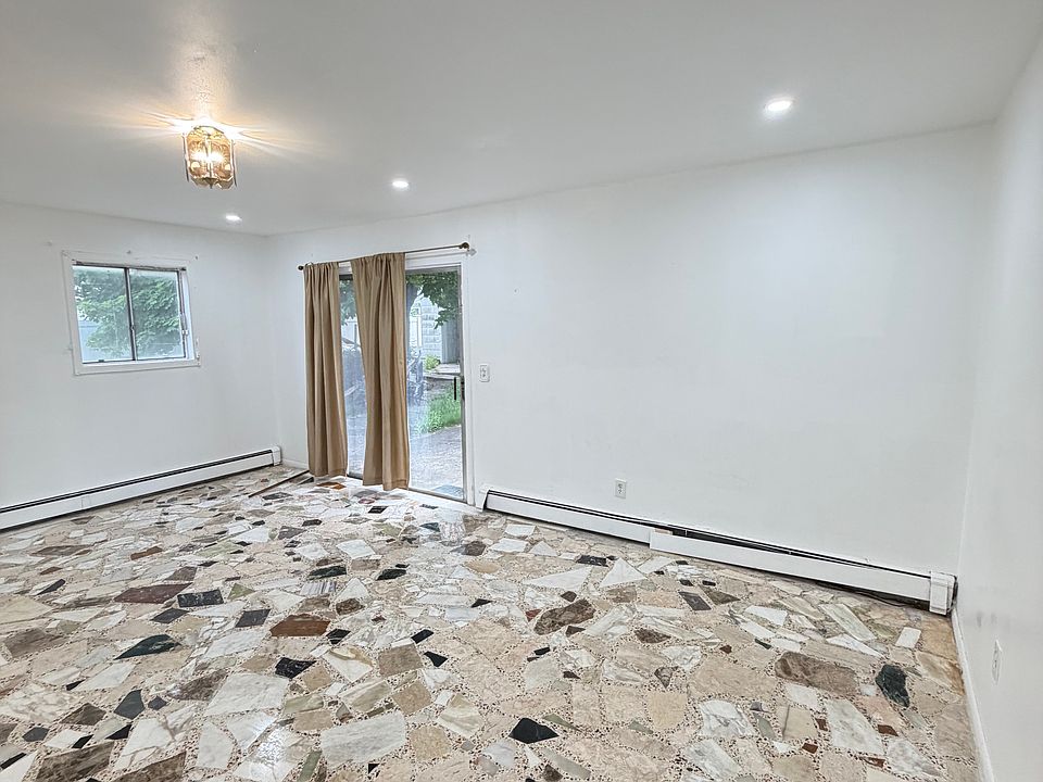 1st image of 528 Jayne Blvd #1F