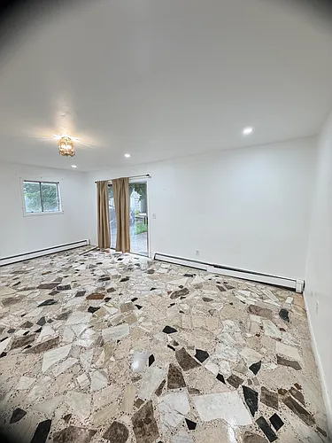 528 Jayne Blvd #1F Photo 1