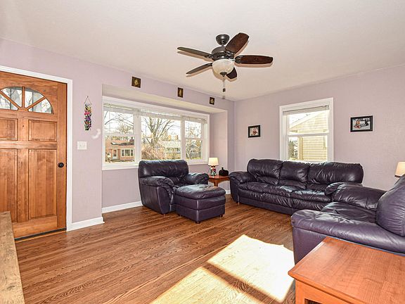 2nd image of 5403 S 114th St