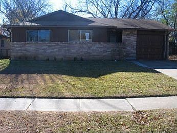 1st image of 1408 Rosewood Ln