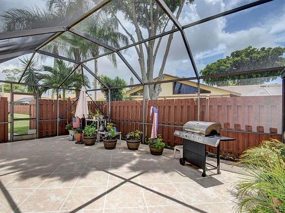 Home For Sale In Summit Pines