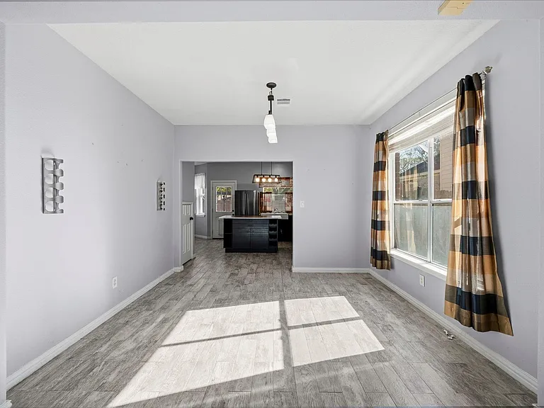 5615 Brigstone Park Dr — Photo 10