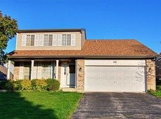 675 Dover Dr, Elgin, IL 60120