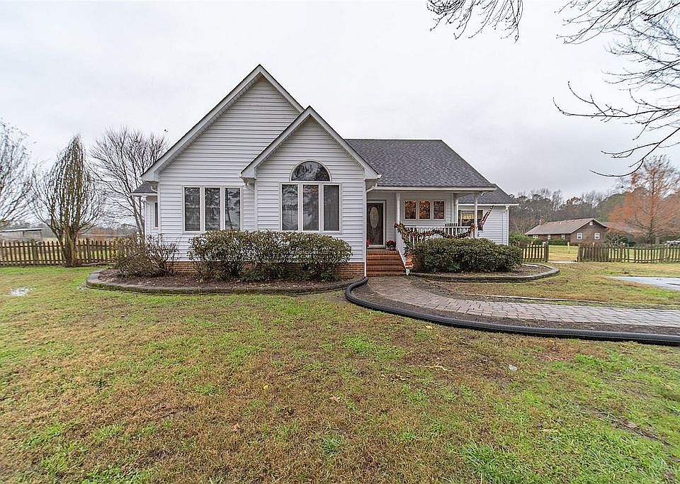 1st image of 4462 Stevens Dr
