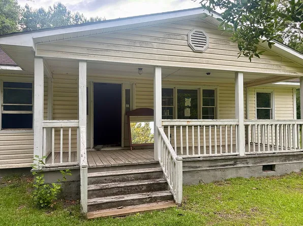 96 Cody Ln, Georgetown, SC 29440