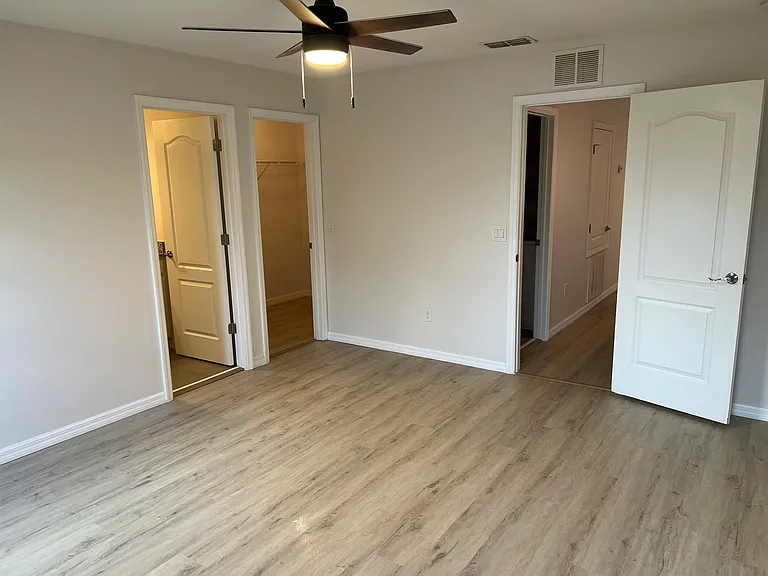 600 Northern Way #1005 — Photo 27